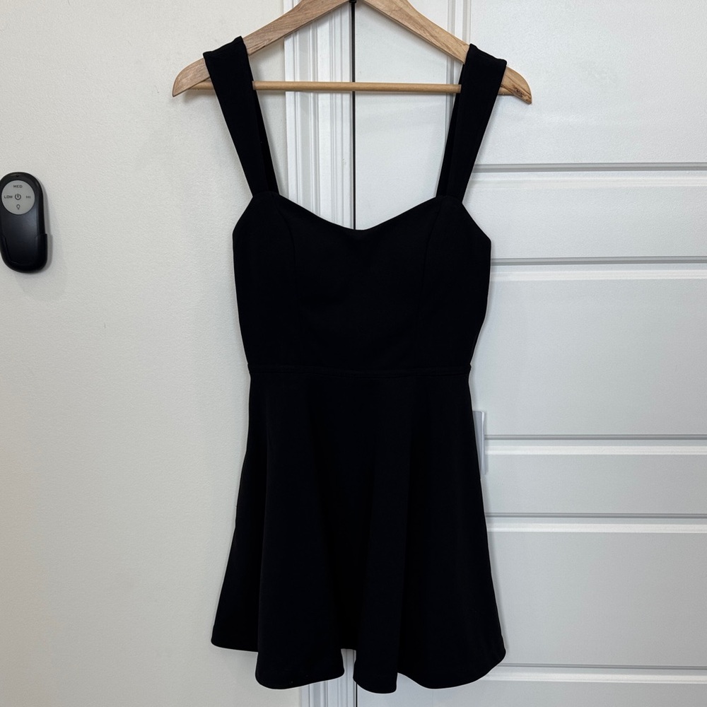 NEW City Vibe Black Dress Lace Back Little Black Dress Cocktail Wedding Party